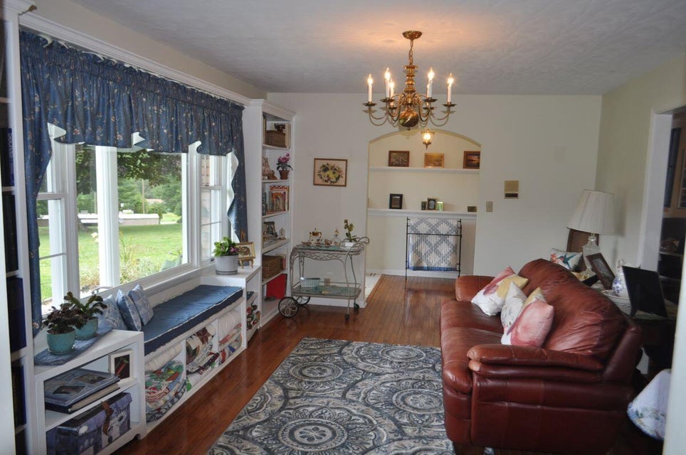 Photo #10: 4000 Calabash Lane