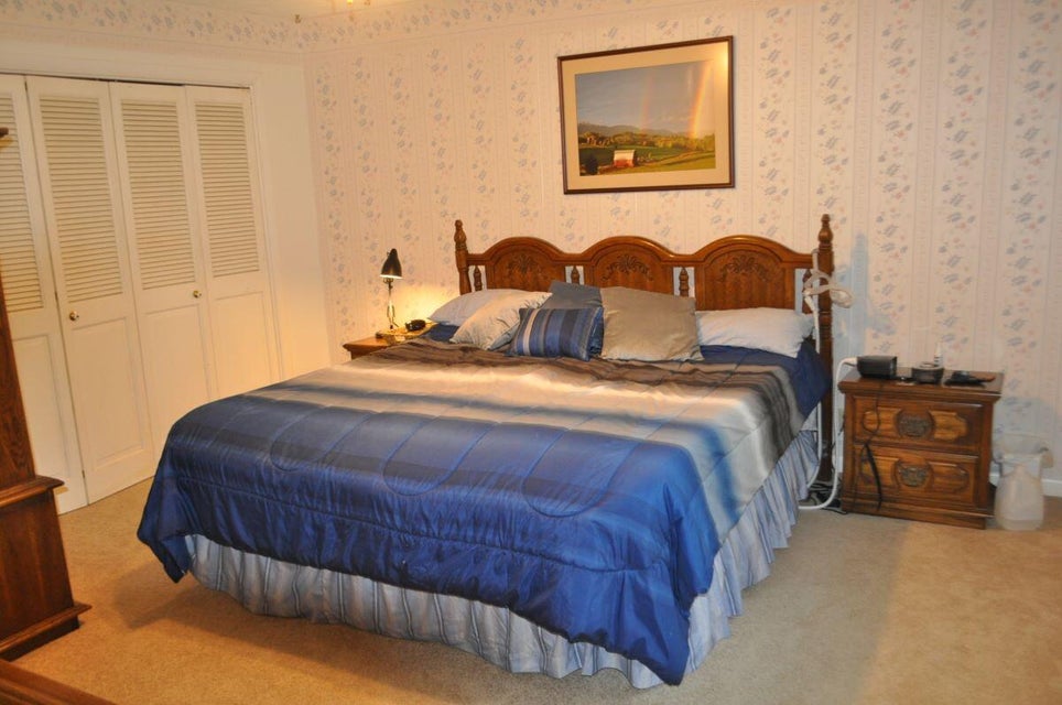 Photo #25: 4000 Calabash Lane