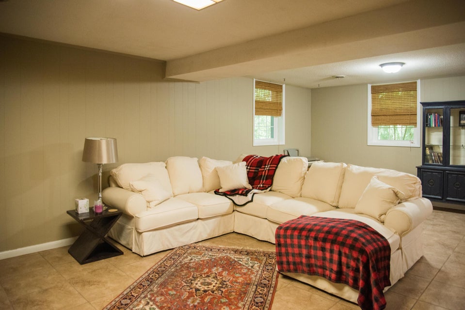 Photo #48: 1237 Tanglewood Drive