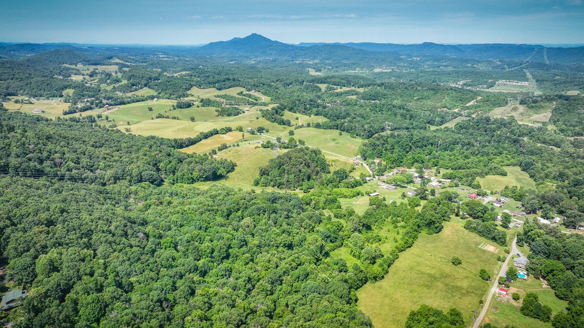 Photo #86: 507 Bell Hollow Road