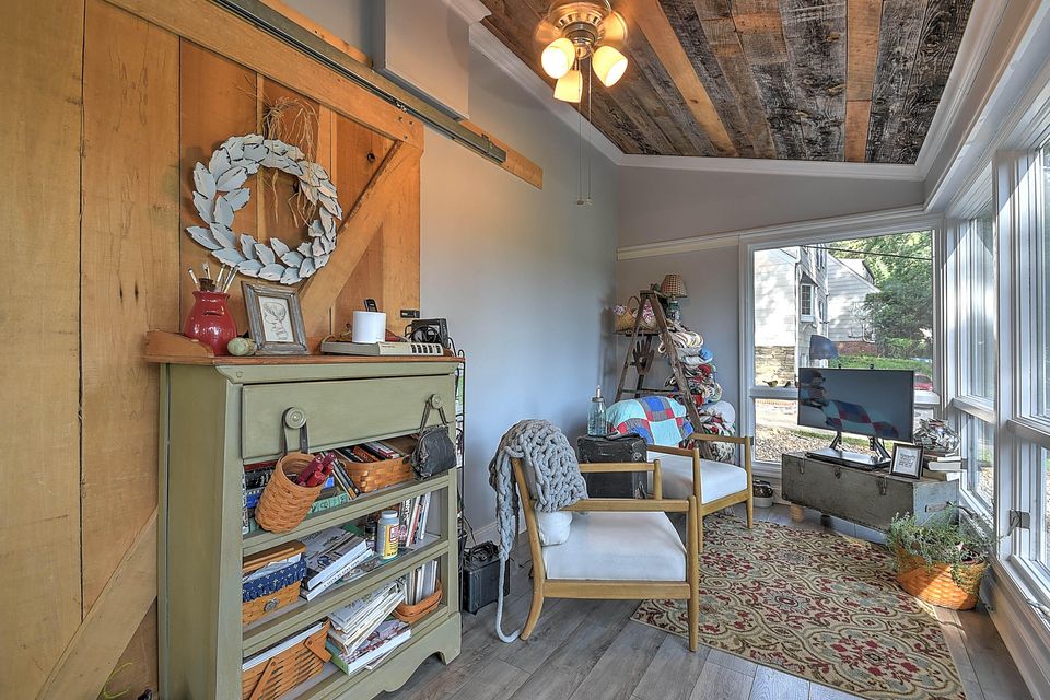 Photo #22: 1121 Watauga Street