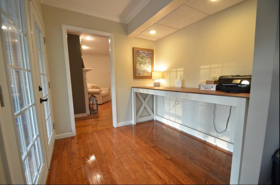 Photo #18: 22643 Twin Oaks Road