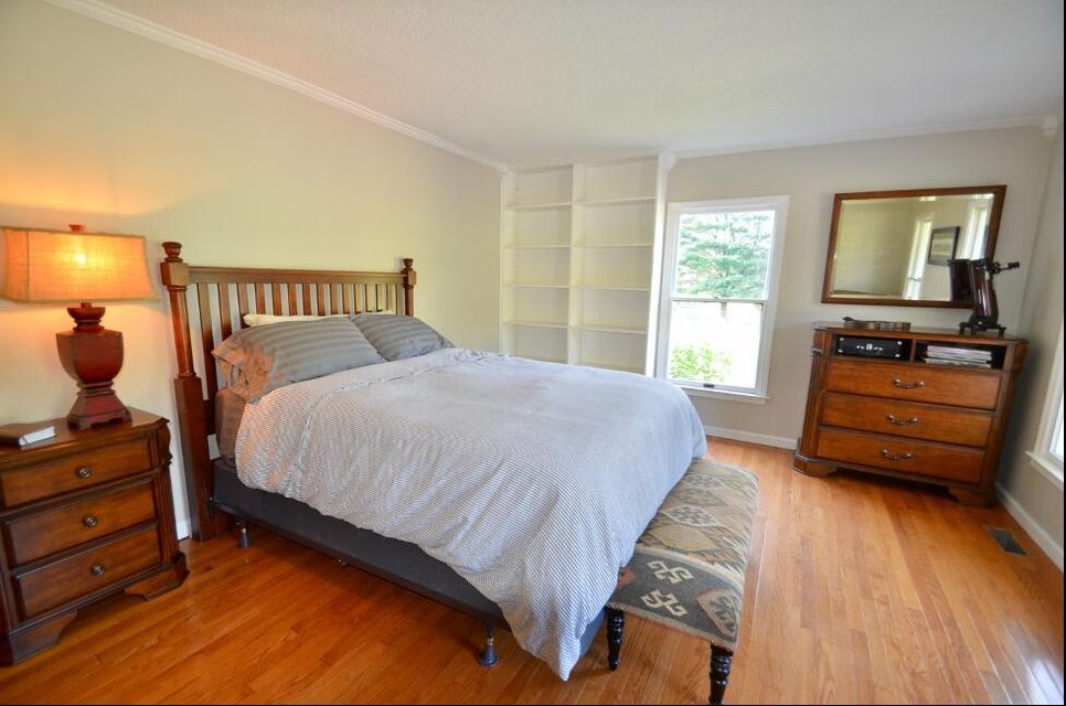 Photo #28: 22643 Twin Oaks Road