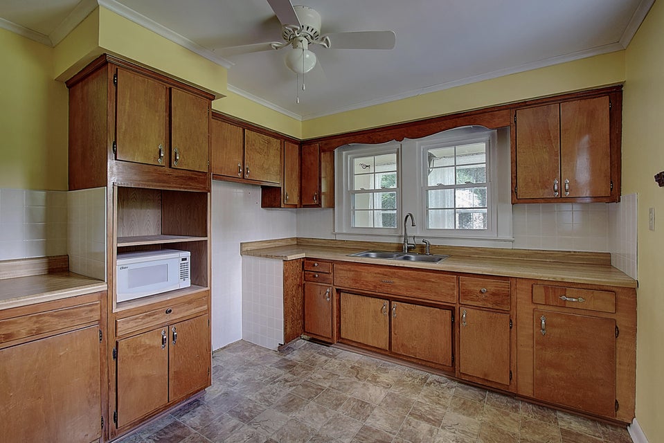 Photo #13: 111 Higgins Avenue