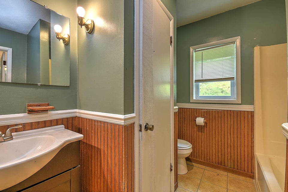 Photo #14: 1738 Dunlap Street