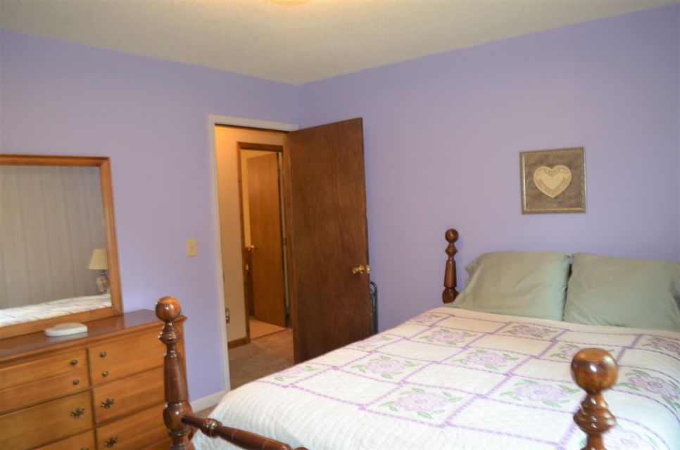 Photo #18: 100 Shannondale Drive