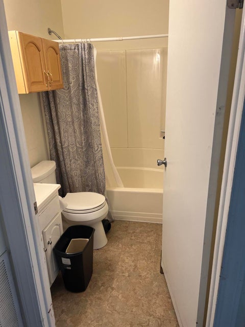 Photo #7: 1308 Orleans Street