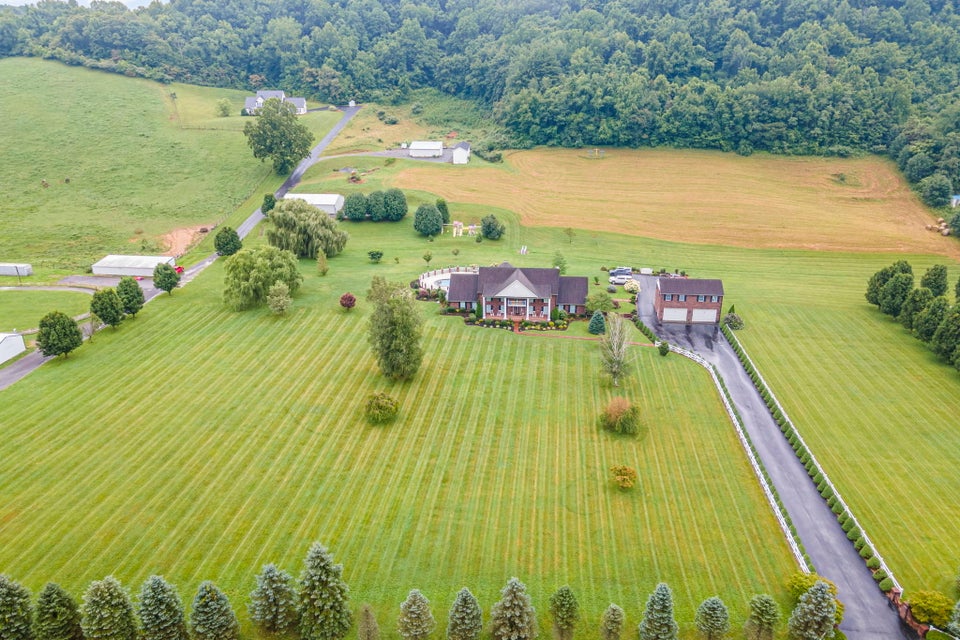 Photo #3: 4686 Baptist Valley Road