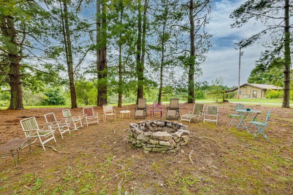 Photo #73: 669 & 671 Summit Drive