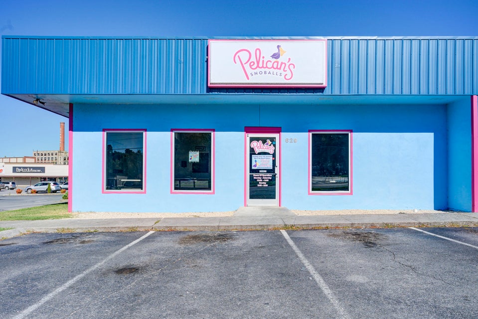 Photo #12: 625 Elk Avenue