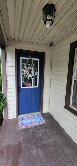Photo #2: 205 Morelock Street