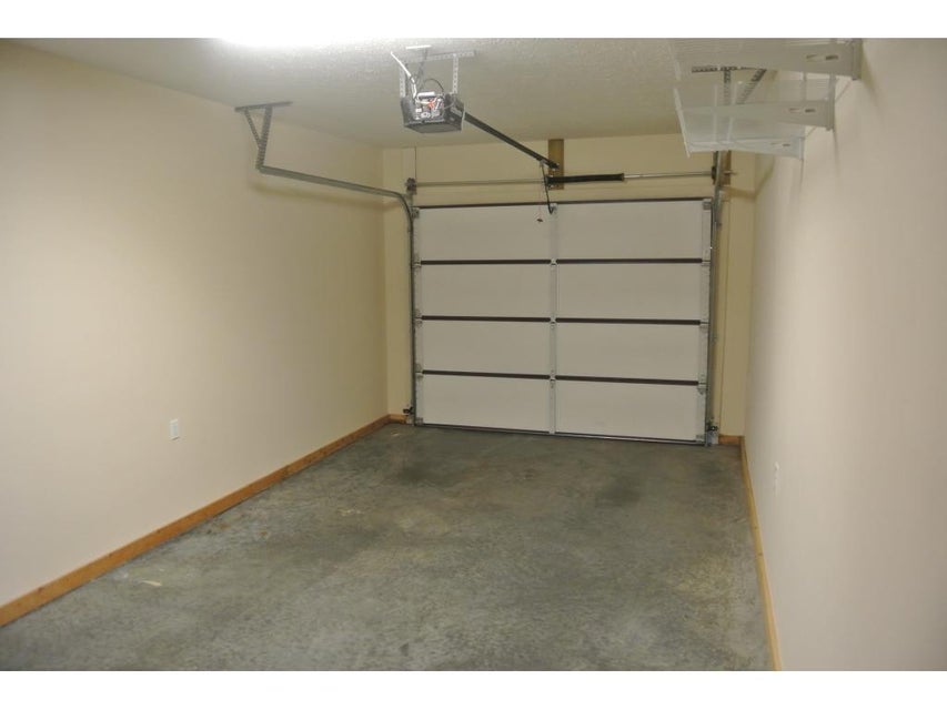 Photo #33: 516-D Pilgrim Court