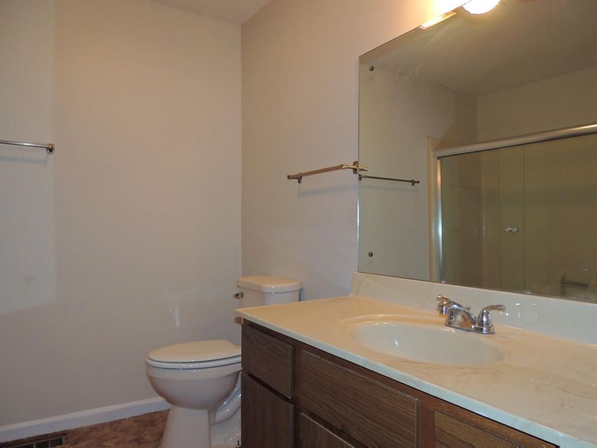 Photo #10: 1153 Timbers East