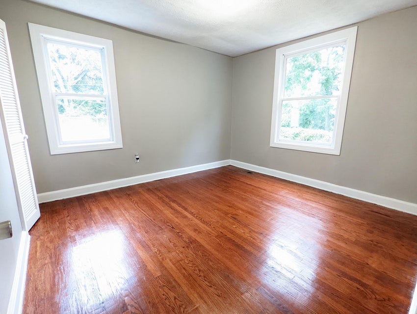 Photo #9: 1605 Desoto Street