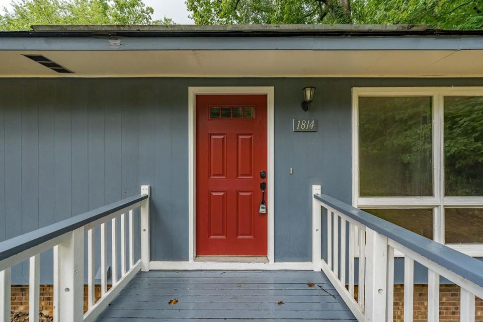 Photo #3: 1814 Mcclellan Drive