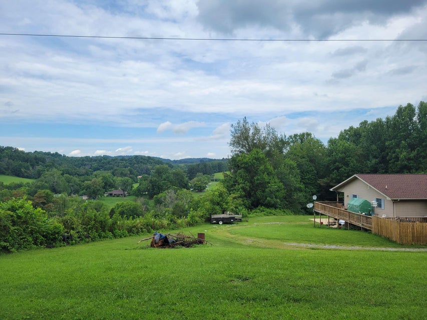 Photo #4: 3304 Highway 81