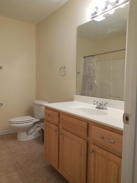 Photo #12: 516-D Pilgrim Court
