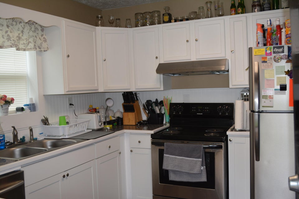 Photo #4: 126 Main Boulevard