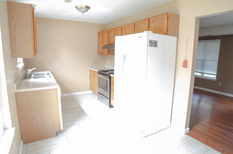 Photo #4: 1714 Daytona Court