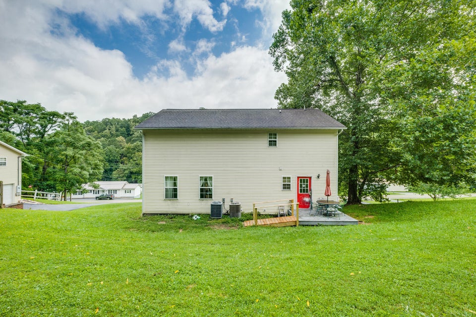 Photo #34: 510 Laurels Road