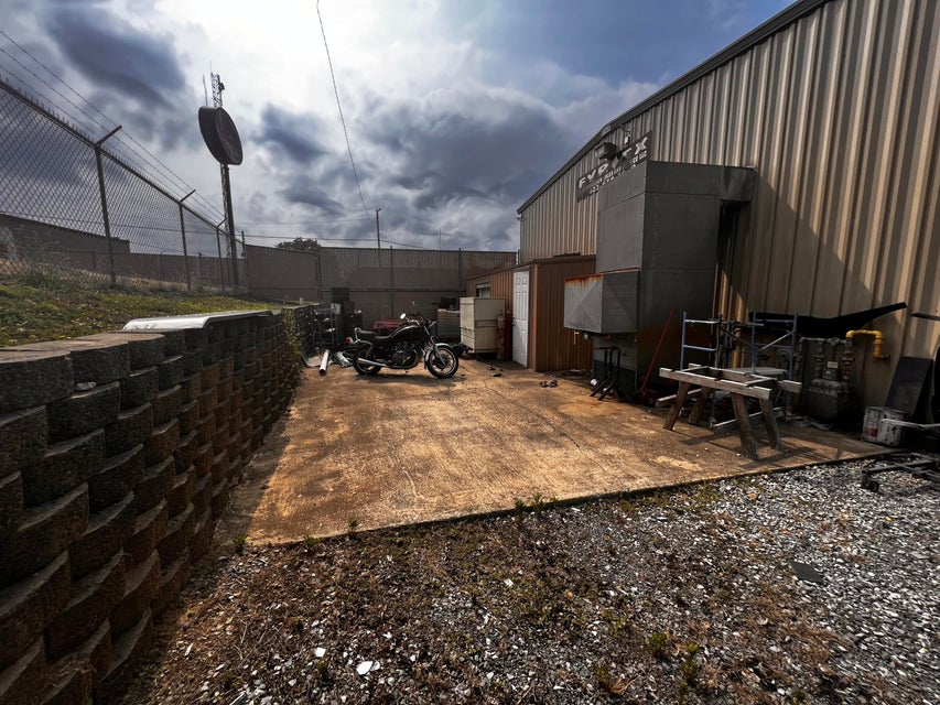 Photo #15: 402 Depot Street