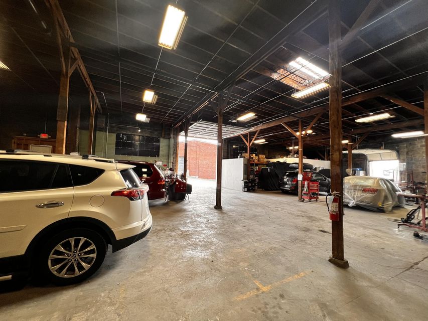 Photo #26: 402 Depot Street