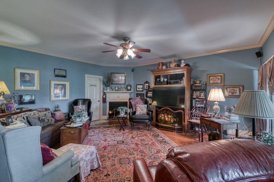 Photo #30: 585 Meadowbrook Road