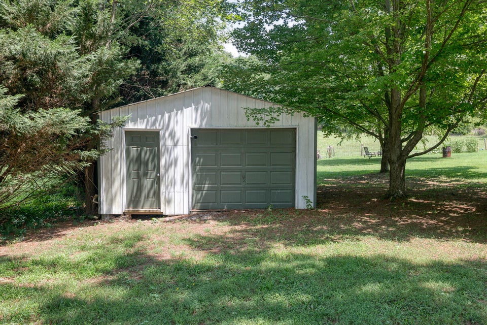 Photo #14: 585 Meadowbrook Road