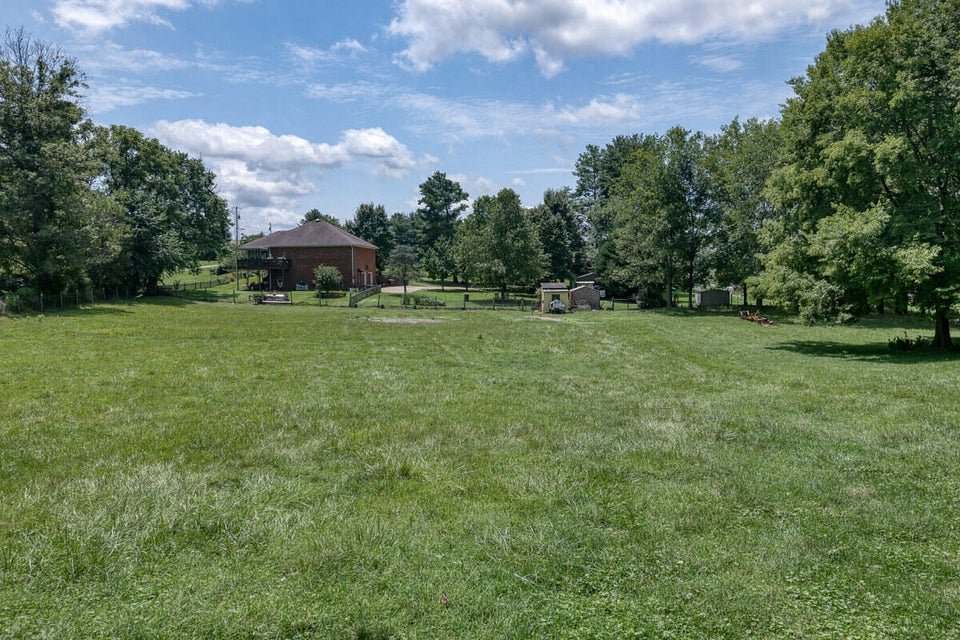 Photo #52: 585 Meadowbrook Road