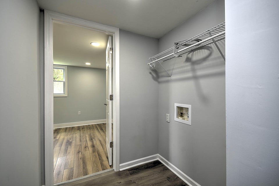 Photo #22: 924 Maple Street