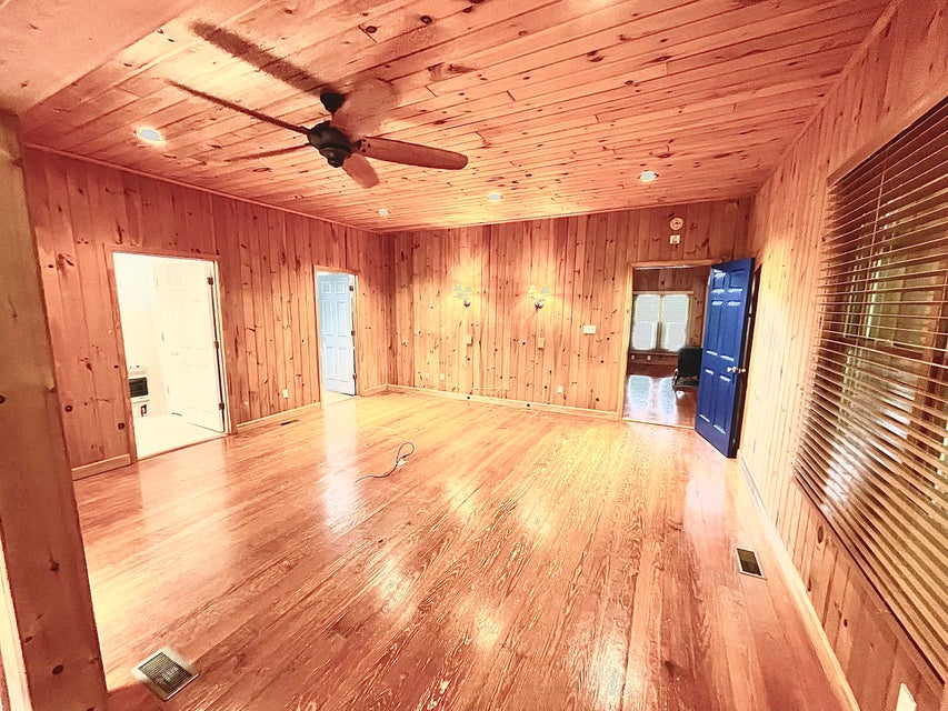 Photo #45: 804 Wallace Road