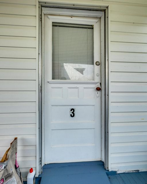 Photo #36: 210 Locust Street
