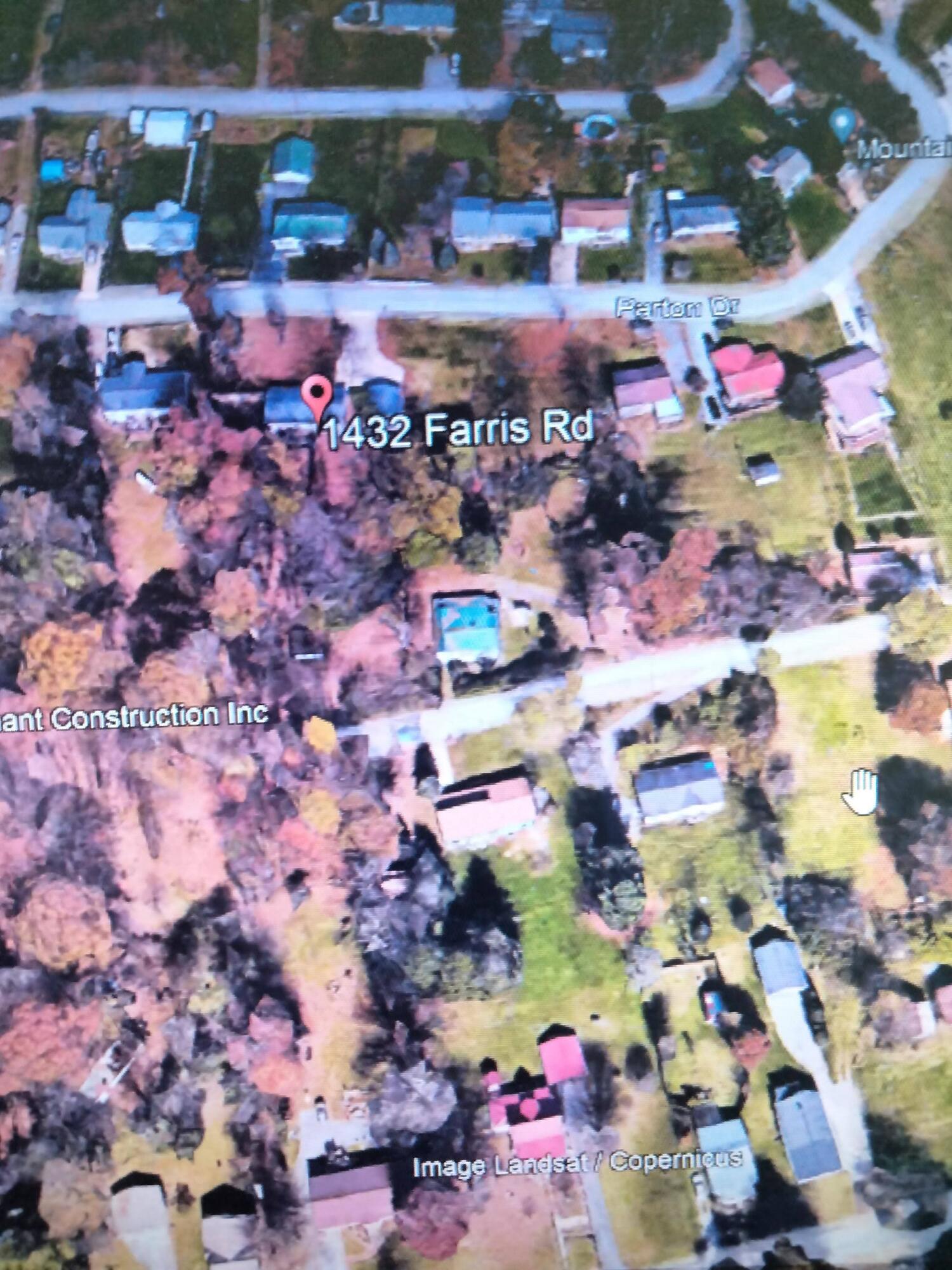 Photo #44: 1432 Farris Road