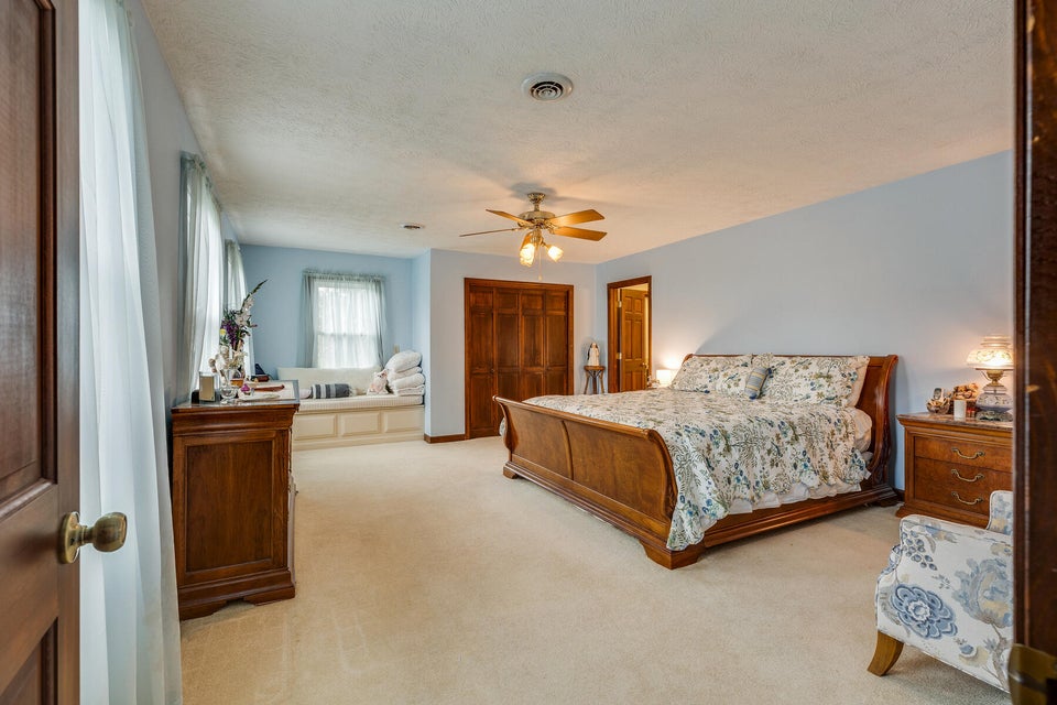 Photo #31: 202 Deer Ridge Court