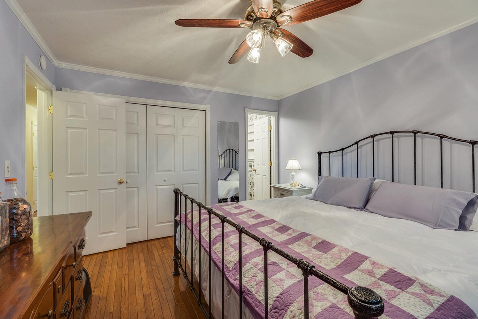Photo #32: 358 Oakwood Road