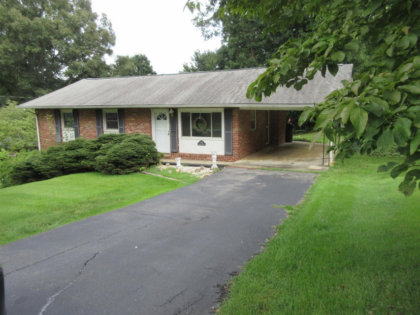 Photo #6: 128 Dogwood Village Road
