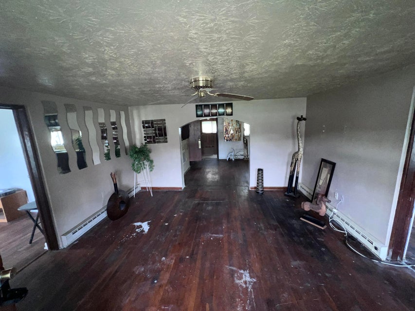 Photo #18: 713 Kentucky Avenue Avenue