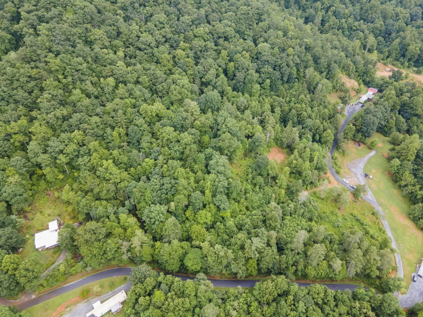 Photo #2: 118 Dark Hollow Road