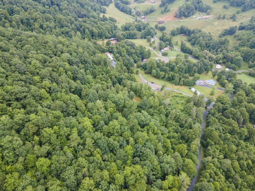 Photo #3: 118 Dark Hollow Road