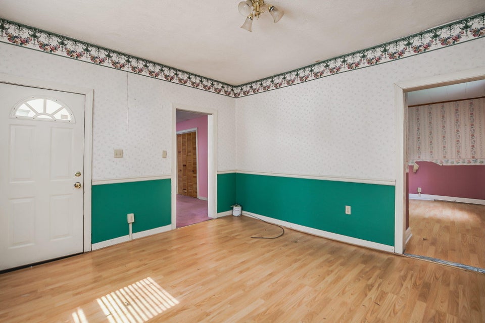 Photo #8: 201 Elizabeth Street