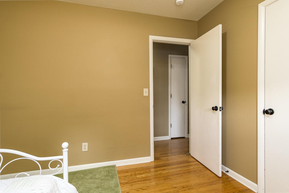 Photo #25: 630 Choctaw Drive