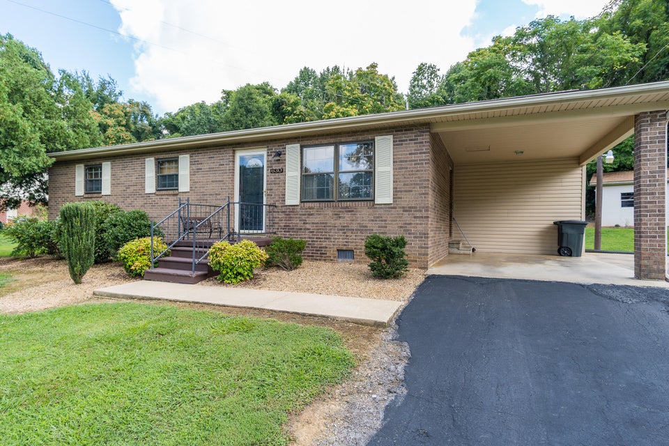 Photo #2: 630 Choctaw Drive
