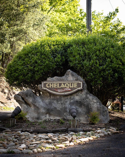 Photo #17: 408 Chelaque Way