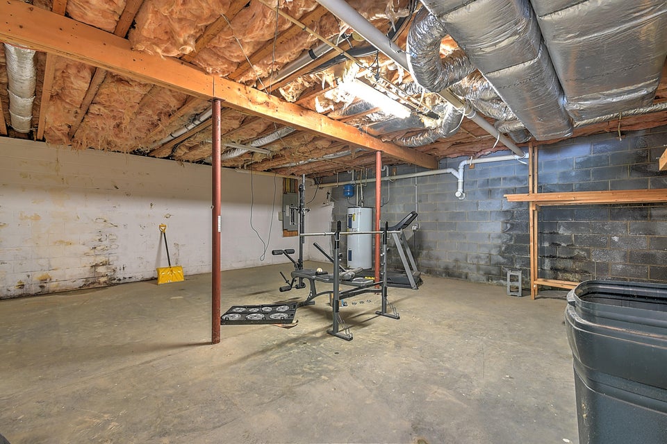 Photo #48: 3560 Ottway Road