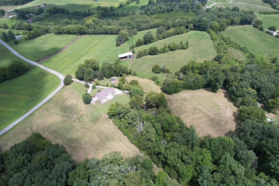 Photo #60: 3560 Ottway Road