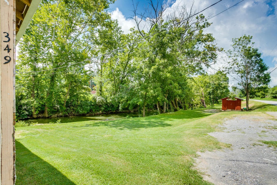 Photo #4: 349 Old Thomas Bridge Road