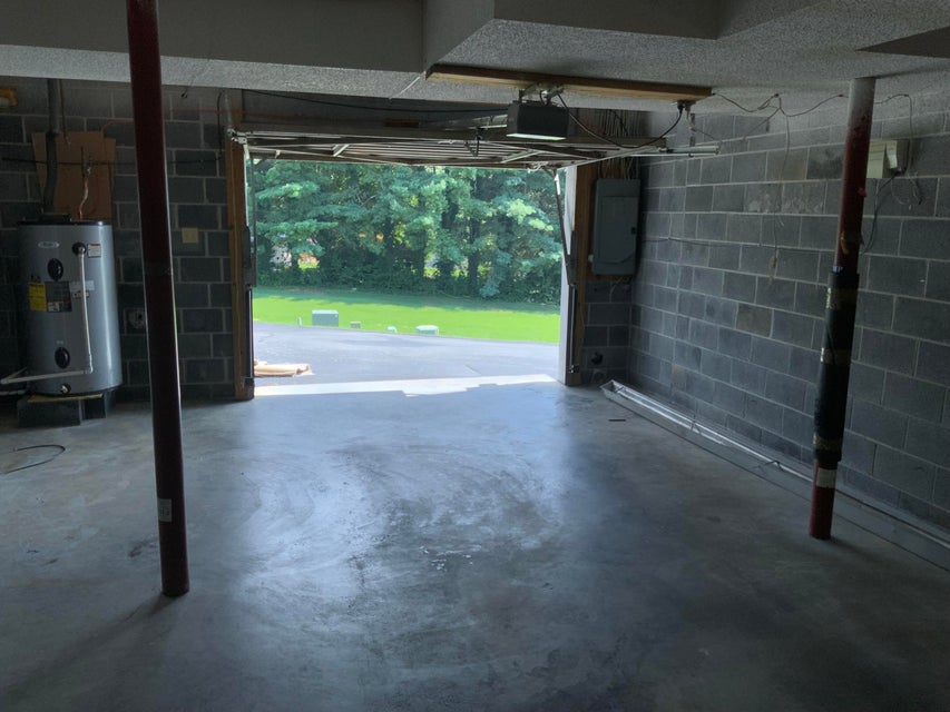 Photo #7: 157 Oakcrest Circle