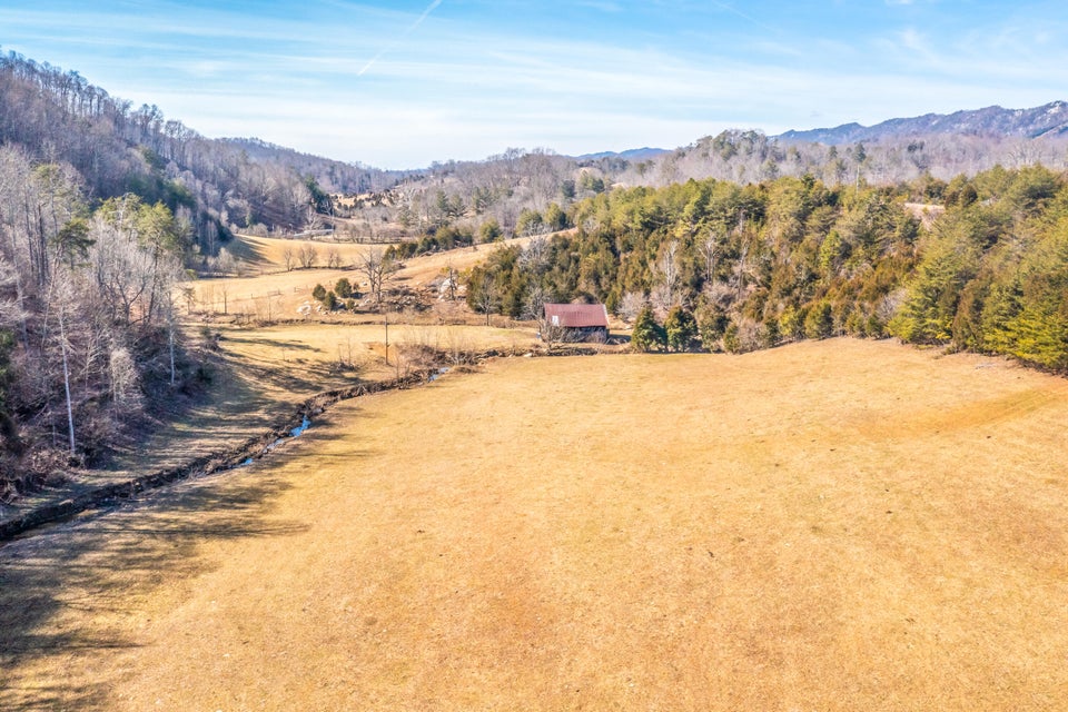 Photo #37: 197 Gene Derrick Road