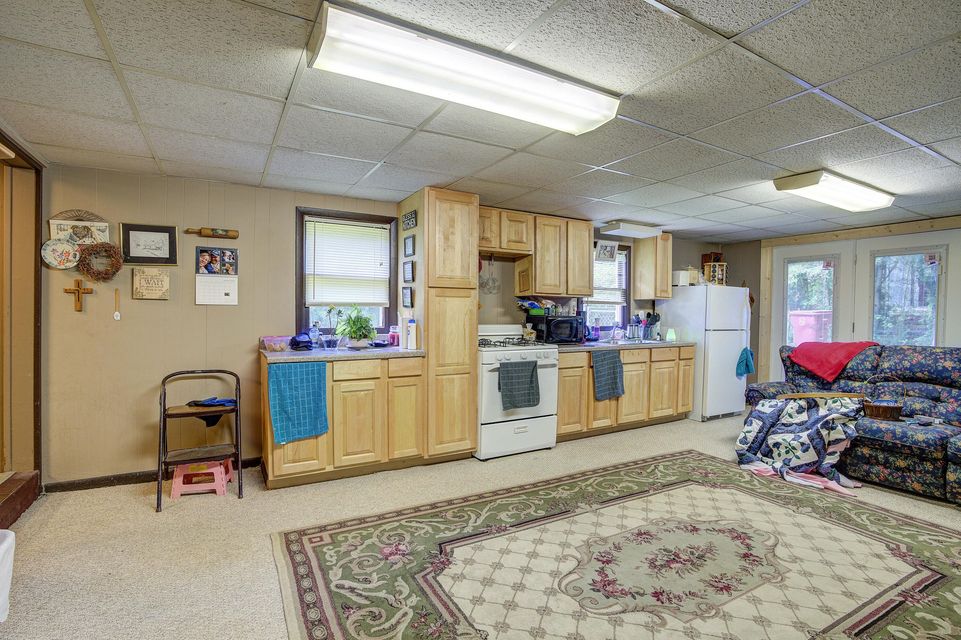 Photo #33: 708 Woodhaven Drive