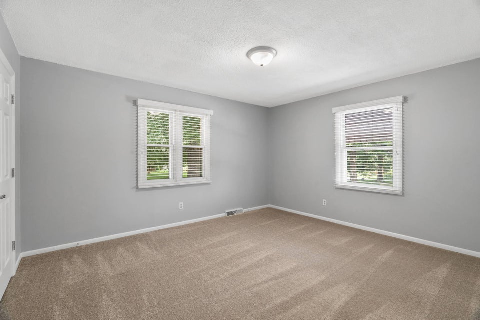 Photo #22: 1034 Grace Drive